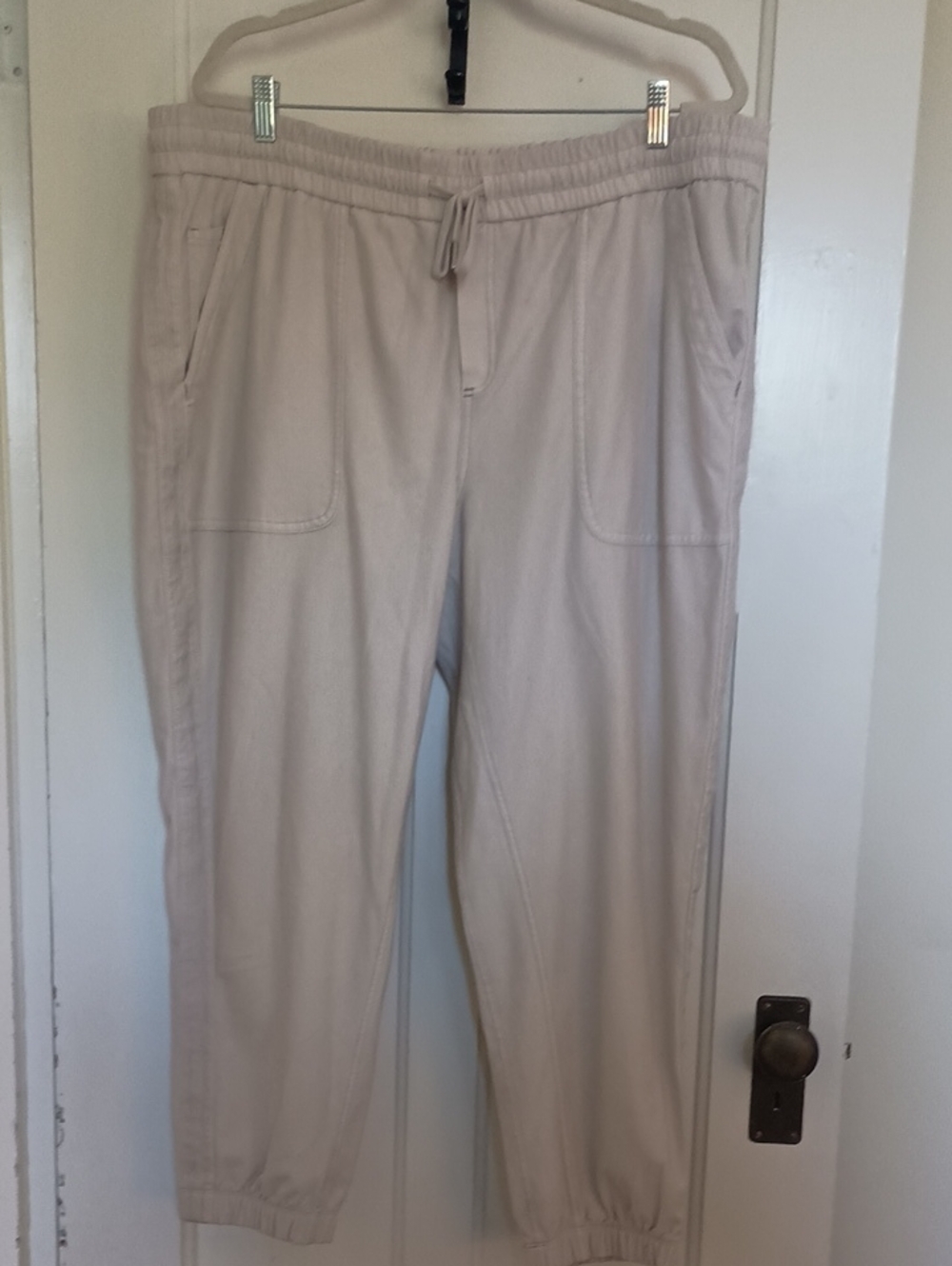 Athleta Farallon Jogger Birch Gray